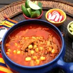 🌮🍲 ¡Descubre la deliciosa receta de 🌽🐷 Pozole Estilo Jalisco! Sigue paso a paso esta tradicional preparación