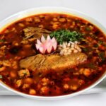 🍲 ¡Descubre el auténtico sabor del 🌶️ pozole rojo estilo Sinaloa 🌽! Receta paso a paso y secretos de cocina revelados